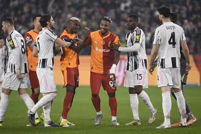 Official: Galatasaray fined and fans banned after violent incidents against Juventus