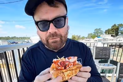 Scots YouTuber fundraising for US visa after World Cup vlogs strikes chord with viewers