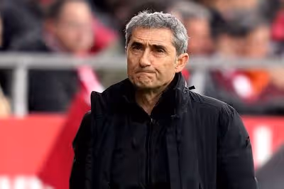 Manager who held talks over Man Utd interim role announces imminent exit
