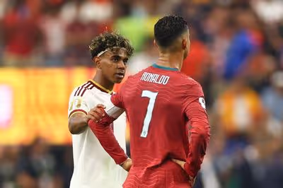 Lamine Yamal's behavior toward emotional Cristiano Ronaldo spotted after World Cup exit
