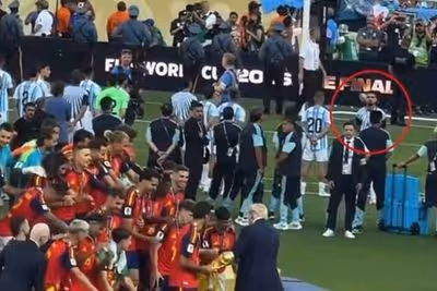 Argentina player's actions spotted during final unsportsmanlike act after Spain loss