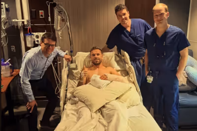 BREAKING: Jordan Henderson speaks out from hospital bed after surgery on World Cup injury