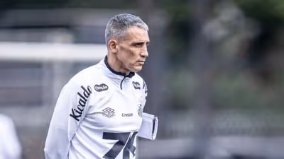 Sem Neymar e com reservas, Santos e São Paulo duelam na Vila