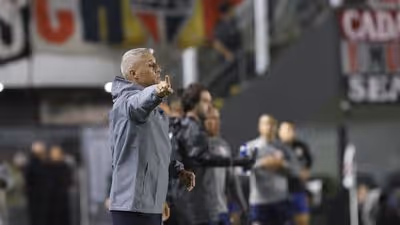Crespo garante permanência em 2026:
