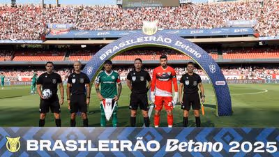 Vitor Roque, cartolas do São Paulo e juiz são denunciados no STJD