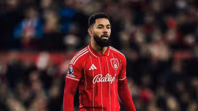 Douglas Luiz tenta cartada final por Copa em volta ao Aston Villa