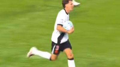 Colidio marca pela primeira vez pelo Vasco e pede passagem
