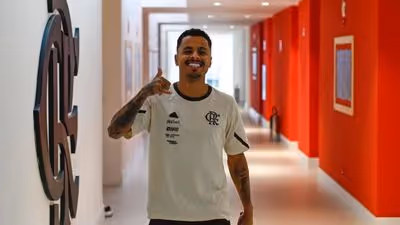 Corinthians encaminha empréstimo de Allan, do Flamengo