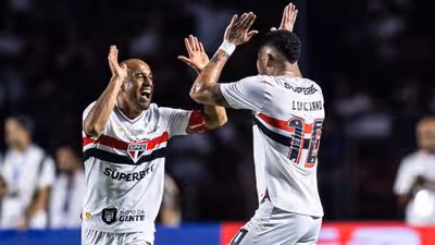 São Paulo vence o Santos com autoridade por 2 a 0 no Paulistão