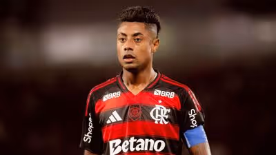 De virada! Flamengo goleia Sport e chega à liderança momentânea