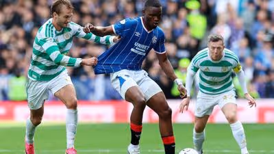 Rangers surra maior rival e vai à semifinal da Copa da Liga Escocesa