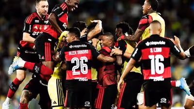 Pedro faz dois, Flamengo bate o Fluminense e vence clássico