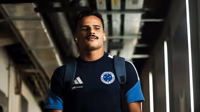Ancelotti faz mudança na seleção: lateral do Cruzeiro é convocado