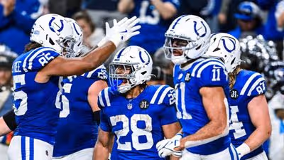 Após fracasso em NY, Daniel Jones faz Colts os melhores da NFL