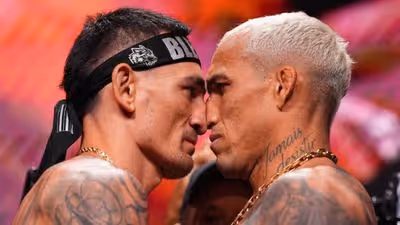 UFC 326: quanto paga a vitória de Oliveira sobre Holloway?