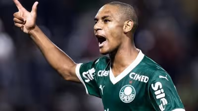 Conheça Eduardo, joia do Palmeiras que marcou 4 gols na Copinha