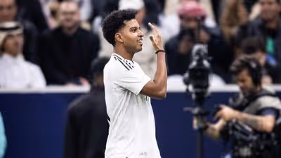 Rodrygo toma decisão sobre futuro no Real Madrid