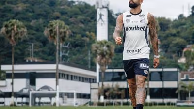 Cuca comenta desejo de Gabigol de deixar o Santos: “Surpreso”