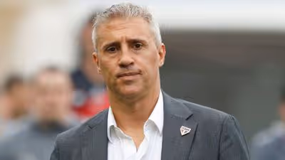 Crespo sobre seu futuro após goleada: “Quero ajudar o São Paulo”