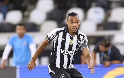 Botafogo: Marlon profetiza vitória e pede continuidade de Davide