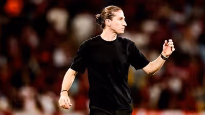 Foi mal? Filipe Luís avalia jogo do Flamengo: