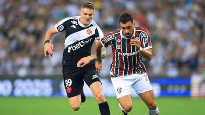 Torcida do Fluminense detona defensor após derrota em clássico