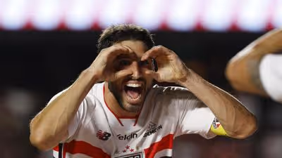 São Paulo confirma manutenção da boa fase em vitória
