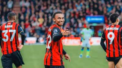 Barcelona sofre recusas por plano B e mantém Alvarez na mira
