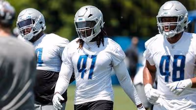 Cowboys sign veteran DE who was Deion Sanders' first-ever NFL draft pick