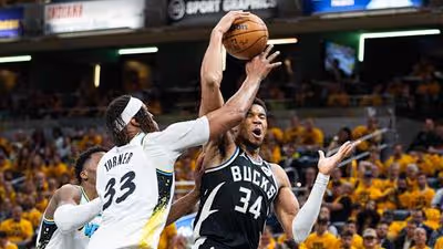 Bucks Rumors: Expert Predicts When Giannis Antetokounmpo Could Demand Trade This Year