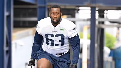 Patriots Add OL Depth by Re-Signing Rookie Guard