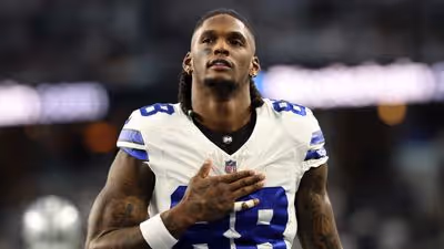 CeeDee Lamb Gifts Air Force Vet, Cowboys Superfan Epic Trip of a Lifetime