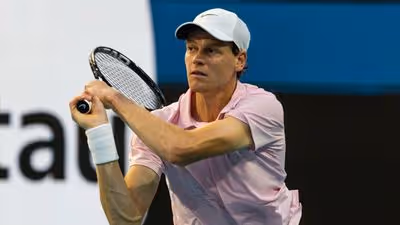 Jannik Sinner enters Paris with momentum after claiming the title in Rome.