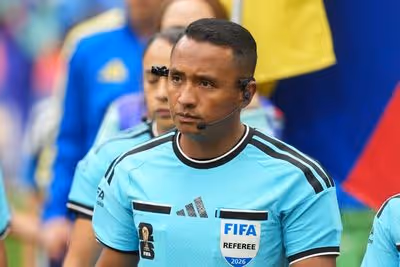World Cup referee Ivan Barton confronted at airport ahead of France vs Spain