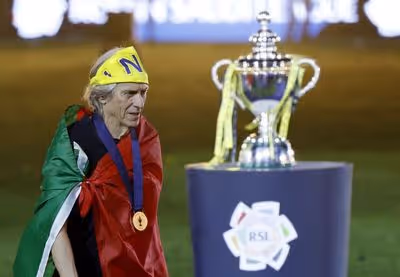 Soccer-Jorge Jesus waits in the wings as Portugal digest painful World Cup exit