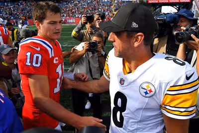 Aaron Rodgers sneaks into Super Bowl LX with help from Drake Maye