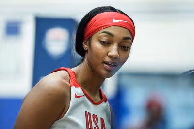Carmelo Anthony thinks something's off about Angel Reese's trade from Chicago to Atlanta