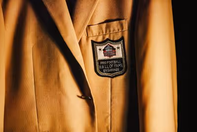 His family says he designed Hall of Fame's gold jacket, claims 'NFL erased him from history'