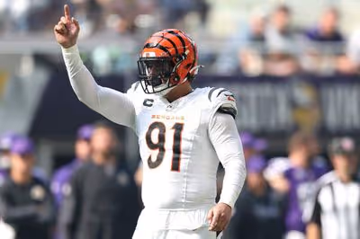 Ravens to sign Trey Hendrickson after backing out of Maxx Crosby trade: Source