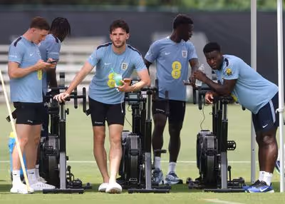 Declan Rice, Marc Guehi and Reece James train ahead of England vs. Norway