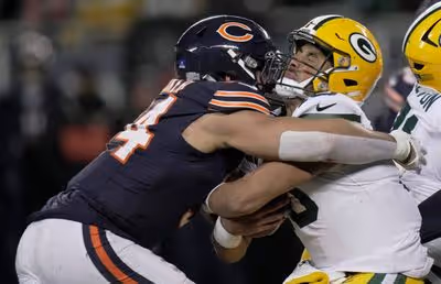 Packers on brink of playoffs, but who's starting at QB this week?