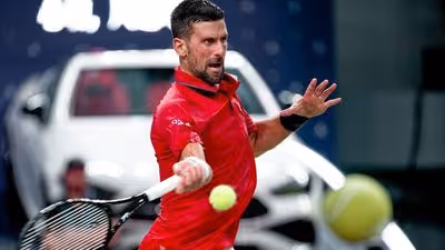 Djokovic cumple el expediente y pasa a octavos en Shanghai