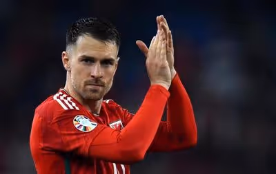 Aaron Ramsey, el futbolista 'maldito', anuncia su retirada a los 35 años: los famosos que murieron tras un gol suyo