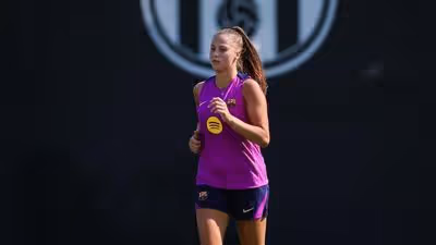 Szymczak vuelve a sonreír con el Barça