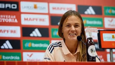 Irene Paredes confirma quiénes son las capitanas de la selección