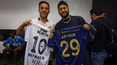 Arthur y Neymar, reencuentro con aroma a Barça en Brasil