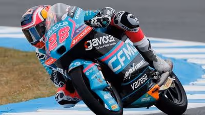 Estratosférica 'pole' de Máximo Quiles en Jerez