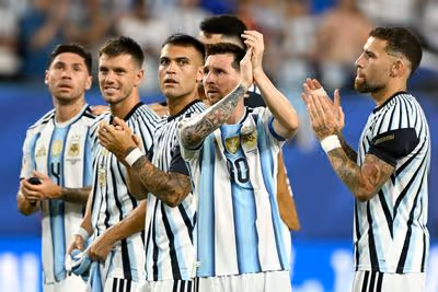 Argentina e Colômbia tentam garantir presença sul-americana nas quartas de final da Copa
