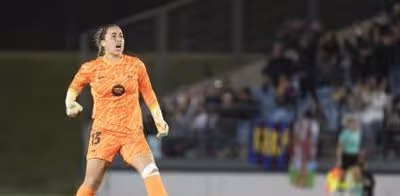 Cata Coll, candidata al Trofeo Yashin Femenino