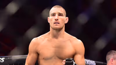 Sean Strickland confiesa que la UFC está intentando limitar sus encuentros con Khamzat Chimaev
